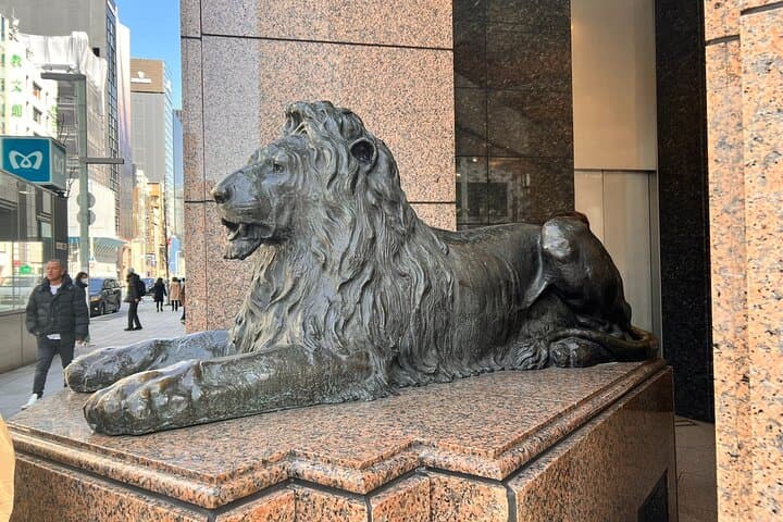 Tokyo Ginza Deep Back Alley Walking Tour — photo 4