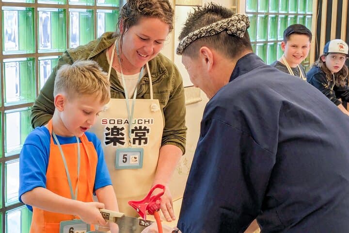 RAMEN Noodle Making Experience! Made from flour in 30min! — photo 5