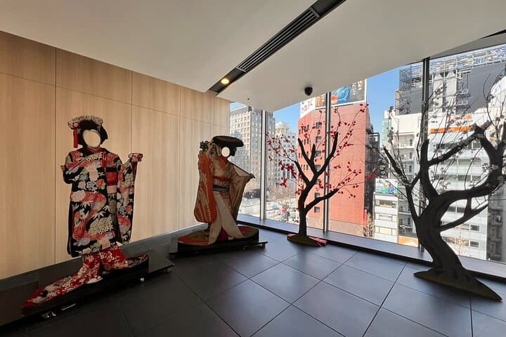Tokyo, Learn about Japanese Traditional art KABUKI in Ginza — photo 3