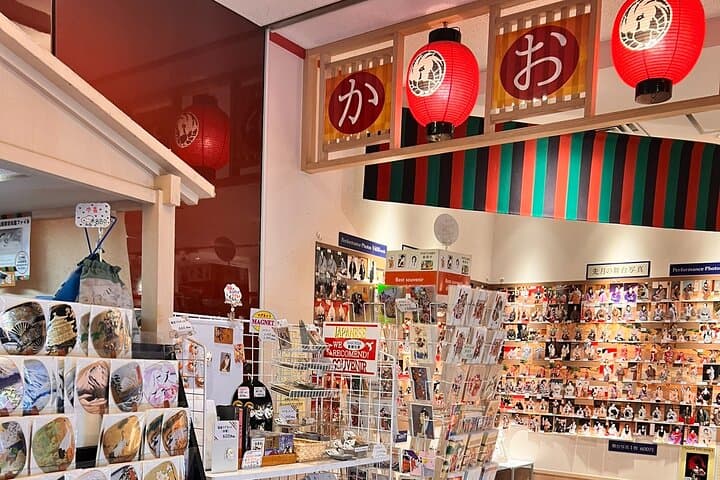 Tokyo, Learn about Japanese Traditional art KABUKI in Ginza — photo 11