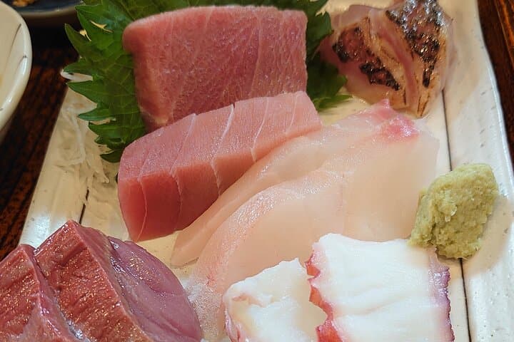 Japanese Fish Culinary Culture Experience Tour in Shibuya — photo 16