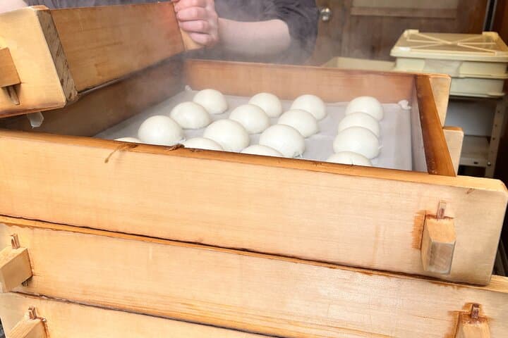 Kobe Delights: Arima Onsen, Sake Breweries & Kobe Beef VIP Tour — photo 3