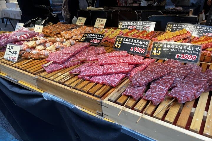 Tokyo Walking Tour : Sumo, Sushi, Tea, Temples and Tokyo Tower — photo 6