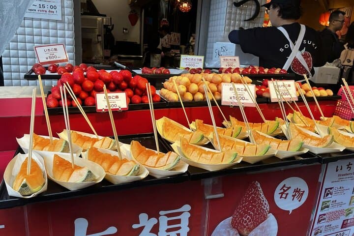 Tokyo Walking Tour : Sumo, Sushi, Tea, Temples and Tokyo Tower — photo 7