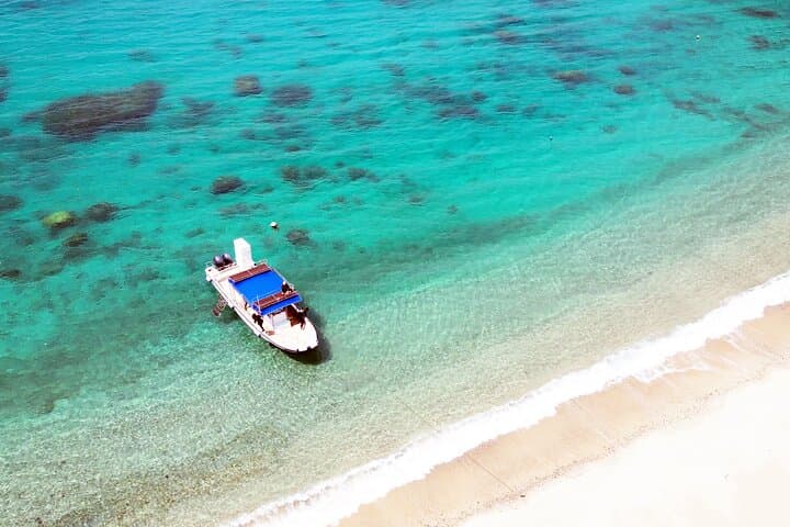 Half Day Amami Japan Boat Snorkeling Adventure — photo 2
