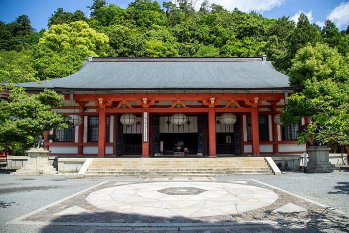 Hiking Tour for Sacred Sites in Kyoto with a Guide — photo 4