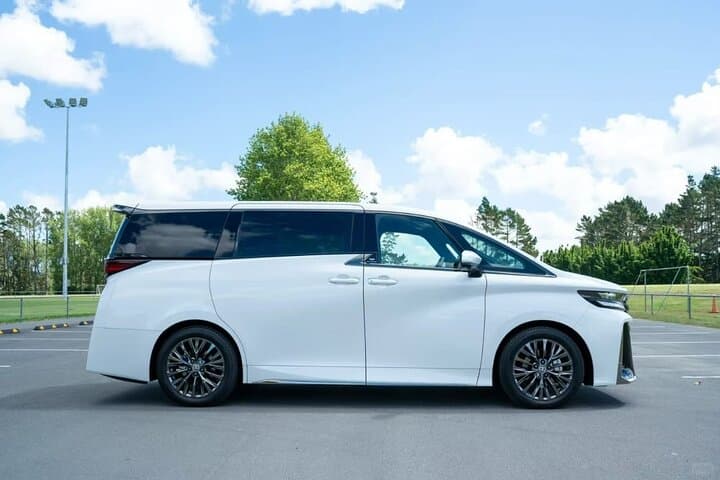 Osaka kansai Airport to Kobe City | Private Transfer — photo 2