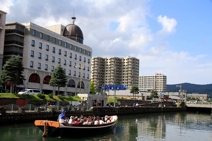Full Day Yoichi & Otaru Walking Tour — photo 3