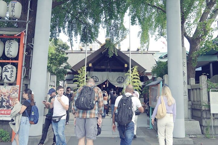Tokyo Tsukiji Fish Market Food&Culture Walking Tour With a LOCAL! — photo 13