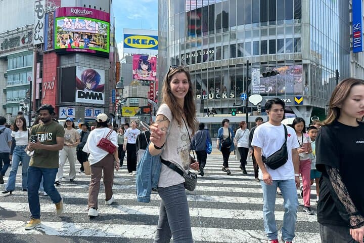 Tokyo Shibuya, Harajuku, and Meiji Jingu Youth Culture Tour — photo 12