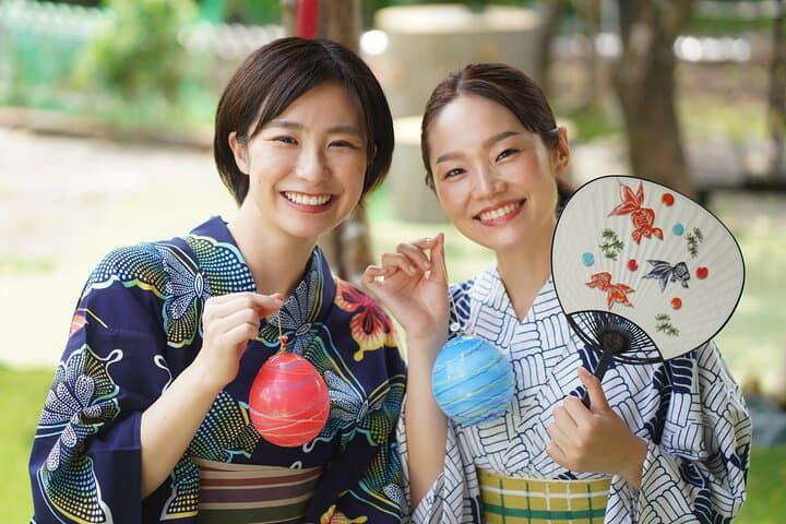 Kyoto 1day 100% silk of traditional. Kimono Rental Experience — photo 2