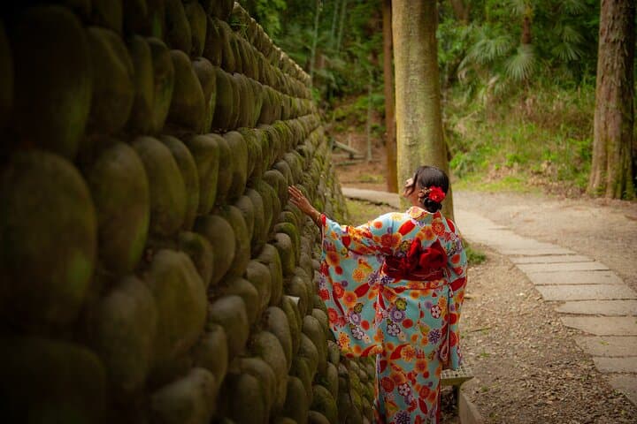 Guided Photoshoot of Fushimi Inari Shrine and Secret Bamboo Grove — photo 12