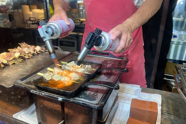 Tokyo: Tsukiji Fish Market Food and Walking tour — photo 3