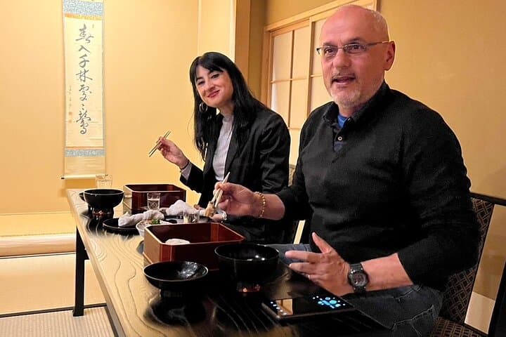 Tea Gathering with Bento Box and Sake Experience — photo 3