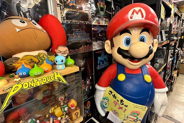Private Akihabara Retro Tokyo Anime Game Maid Cafe Tour w/ pickup — photo 6