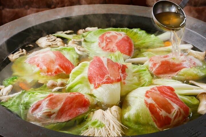 Kagoshima Hot-Pot Dining and Traditional Satsuma Dance Evening — photo 5