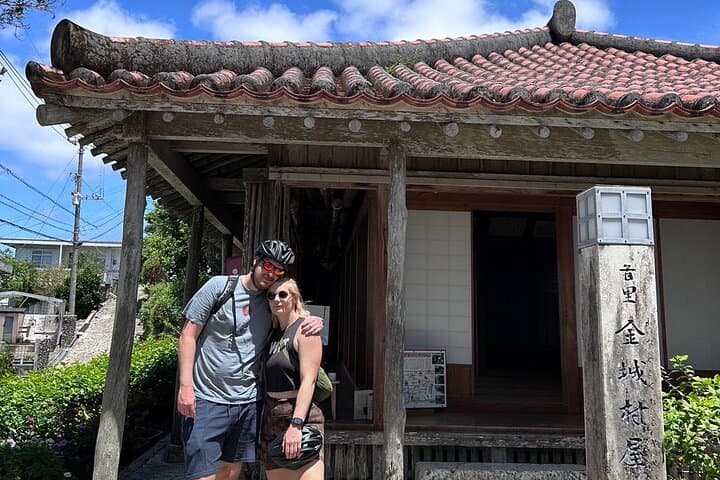 Phantom cafe tour in the Shuri by e-bike — photo 10