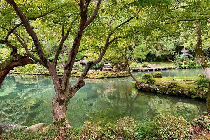 Private walking Tour: A Kanazawa Garden Exploration — photo 4