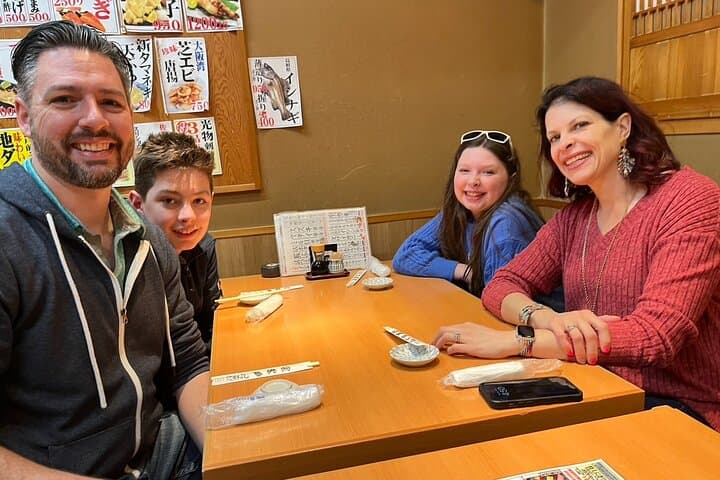 Dine Like A Local In Ueno Market Food Tour With Friendly Guide — photo 4