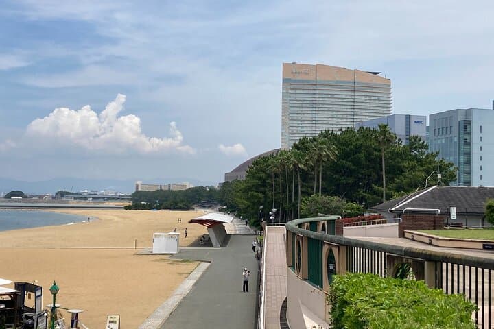 Fukuoka City walking with public transport Sightseeing Tour — photo 12