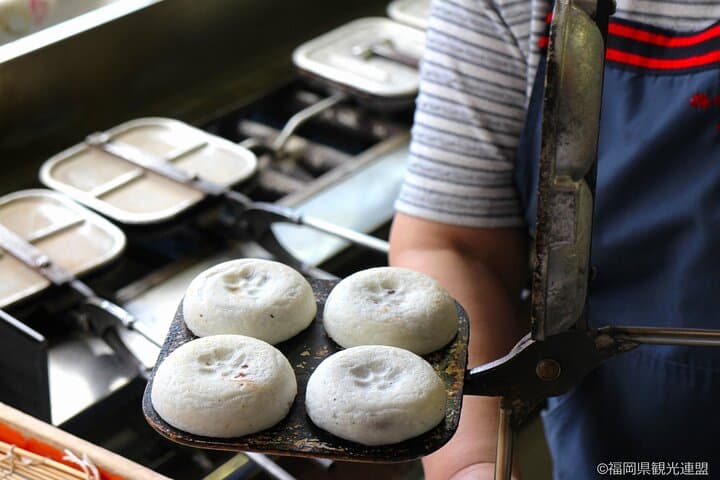 Morning Purification Ritual at Dazaifu Tenmangu by Train Tour — photo 6