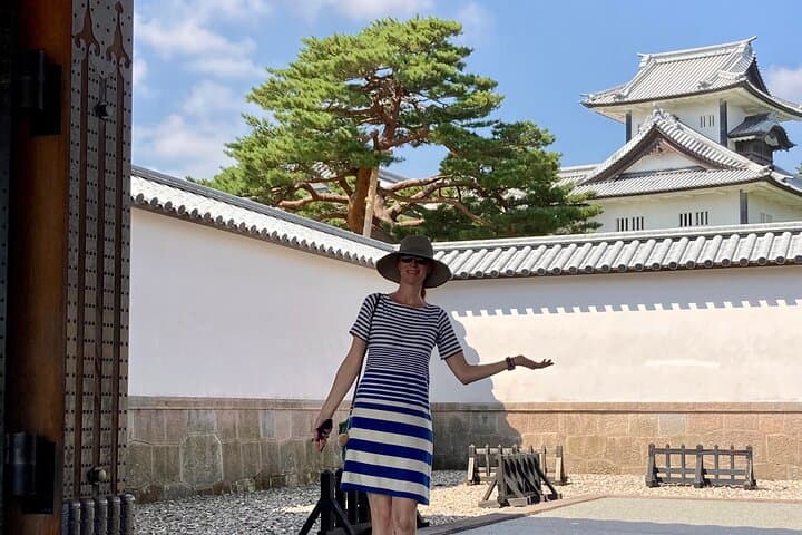 Private Tailored Kanazawa Highlights Tour with a Local — photo 8