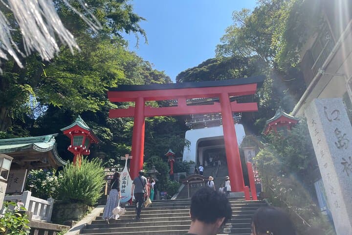 Gourmet Food and Temple Visit tour in Enoshima — photo 11