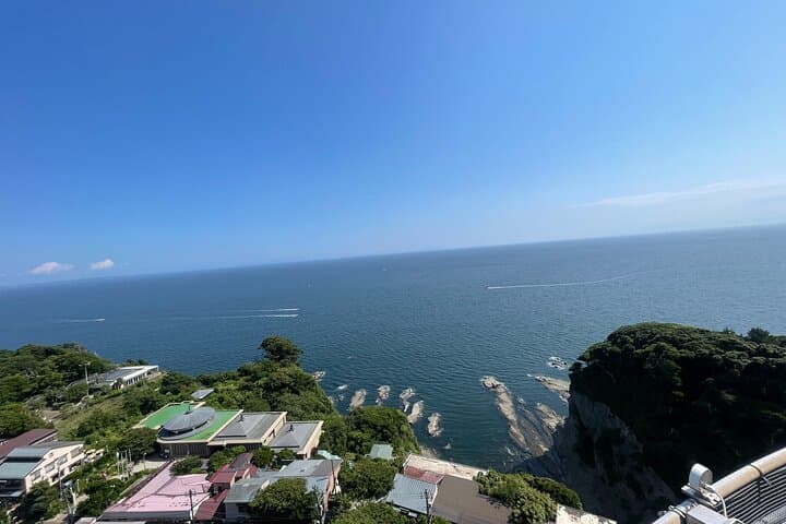 Gourmet and Historical Tour in Enoshima — photo 17