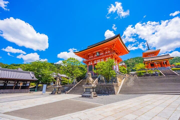 Let's enjoy wearing Kimono! Kyoto Kiyomizu Temple Short Tour — photo 5