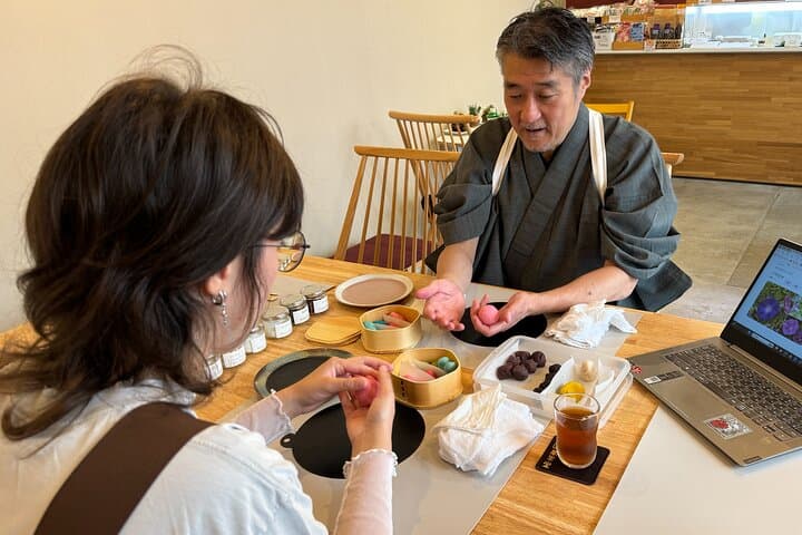 Ginza MANNENDO Wagashi Workshop with Master Yoshi — photo 16