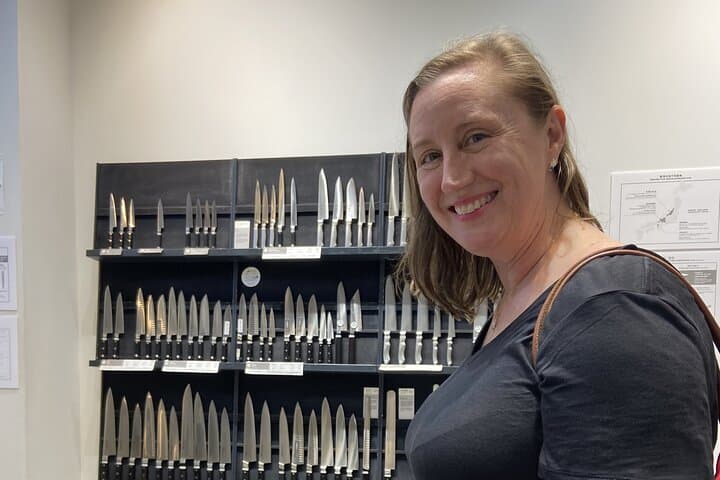 Asakusa: Japanese kitchen knife store visits after history tour — photo 3
