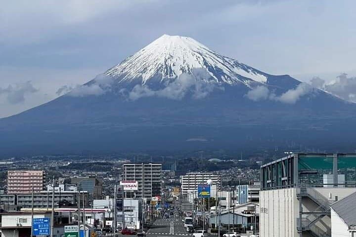 Mount Fuji Oshino Hakkai Sengen Park Sightseeing Day Tour — photo 1