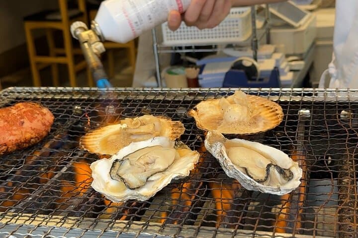 Tokyo: Tsukiji Fish Market Seafood & Street Eats — photo 10
