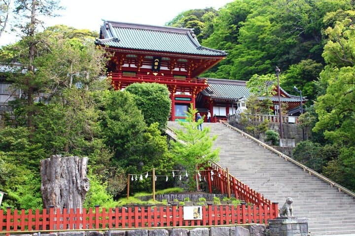 Kamakura Heritage Bike or Walk Tour with ex-Rickshaw guide — photo 12