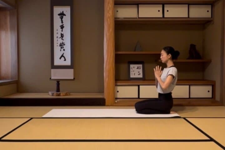 Zen Temple Yoga and Meditation in Kyoto — photo 4