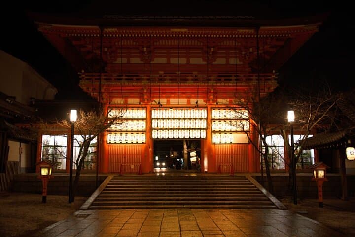 Kyoto 5-Star Geisha Night Walk: Small-Group Authentic Experience — photo 15