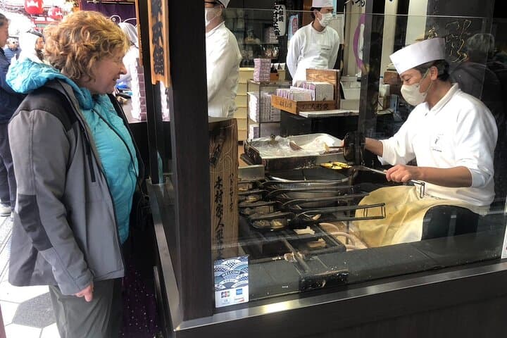 Asakusa The Local Way Tour Includes Lunch&Dessert With Real Guide — photo 6