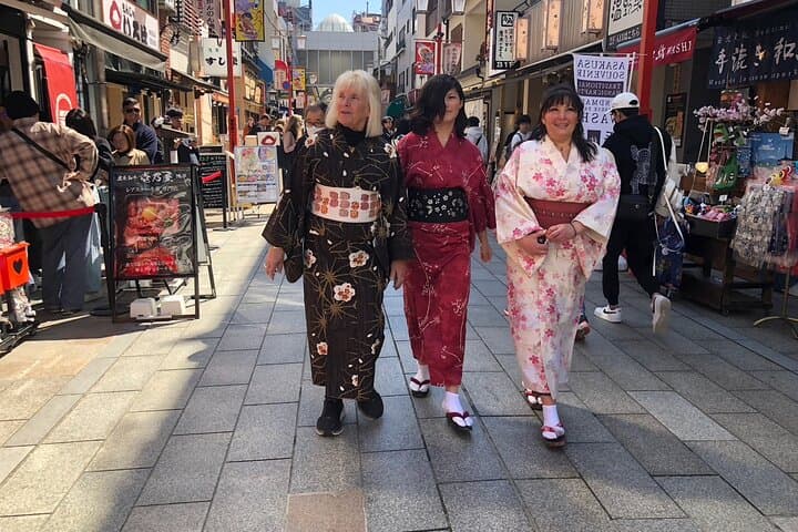 Family Fun in Asakusa All Inclusive Private Guided Tour — photo 13