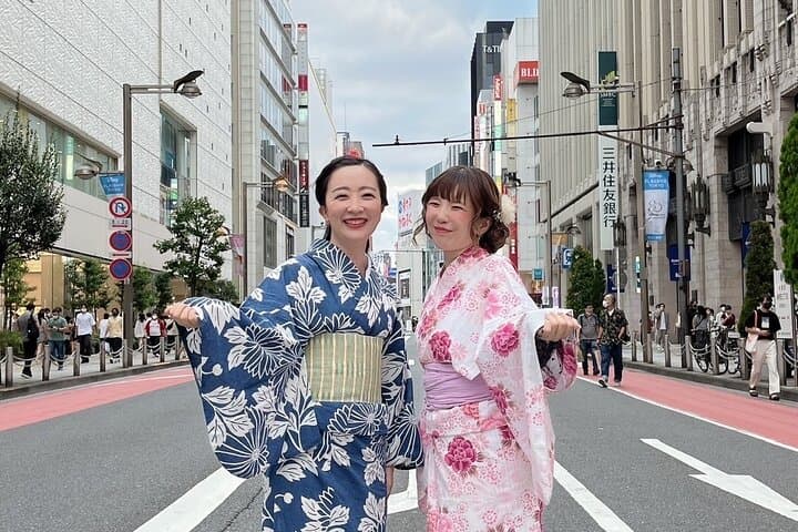 Easywear summer kimonos Experience in Shibuya Hairstyling Option