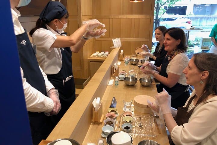 Onigiri work shop Furikake and Tsukudani — photo 10