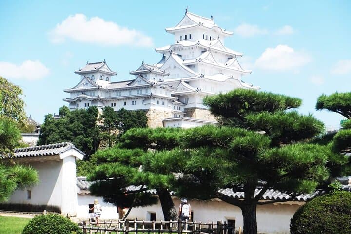 Himeji Castle, Arima Onsen and Mt. Rokko Day Tour from Osaka — photo 4