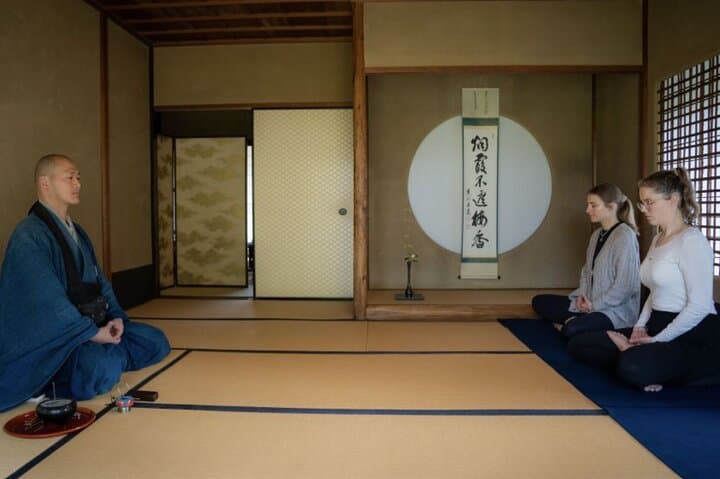 Kyoto: Zen Meditation at a Private Temple with a Monk — photo 9