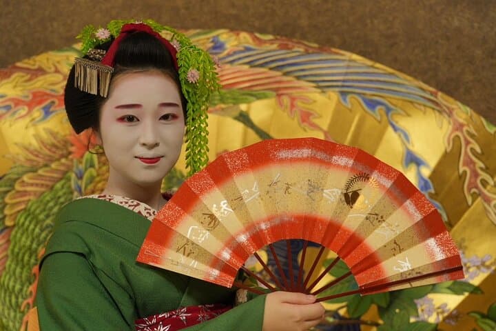 The Art of Geisha: Exclusive Show & Gion Walking Tour — photo 17