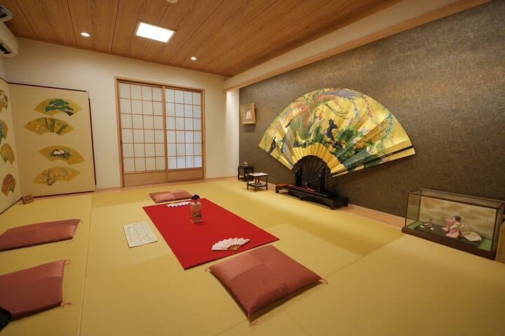 The Art of Geisha: Exclusive Show & Gion Walking Tour — photo 4