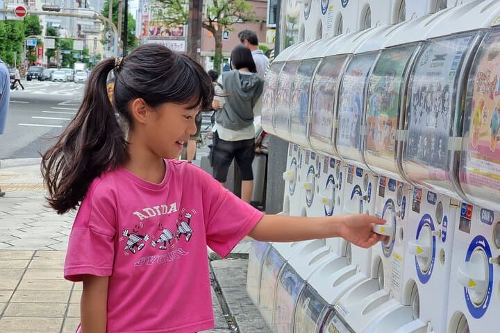 Osaka Kuromon Market＆Takoyaki Cooking Experience PRIVATE Tour — photo 5