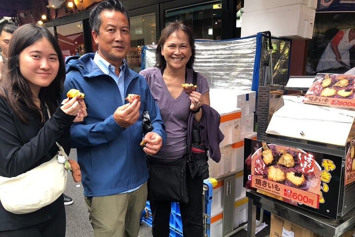 Tsukiji Bites Tokyo Fish Market Walking Food Tour By Local Guide — photo 14