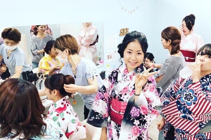 Easywear summer kimonos Experience in Shibuya Hairstyling Option — photo 3