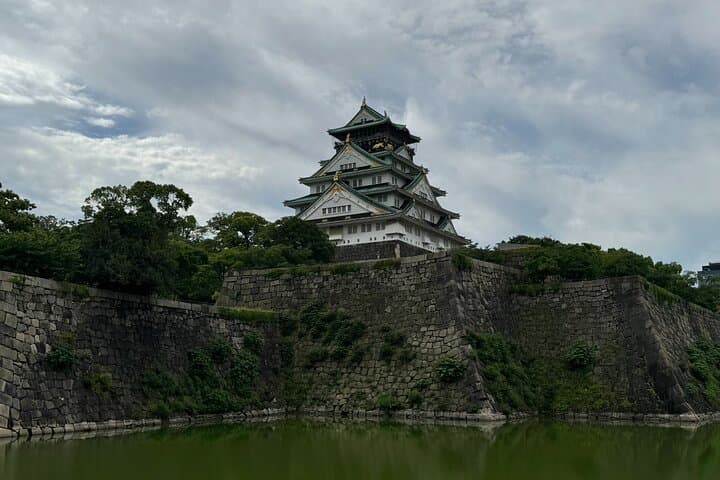 Osaka Castle Tower Guided Tour in 90 Minutes - Group Tour — photo 13