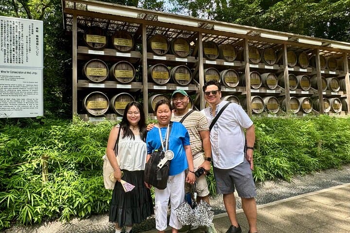 Tokyo Shibuya, Harajuku, and Meiji Jingu Youth Culture Tour — photo 6