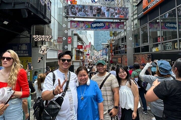 Tokyo Shibuya, Harajuku, and Meiji Jingu Youth Culture Tour — photo 10